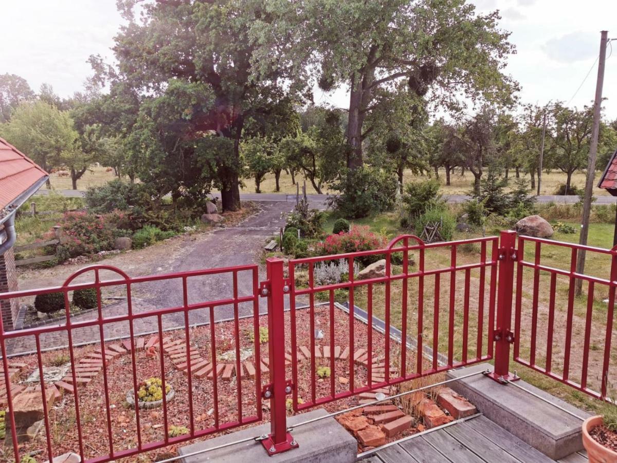 Ziegeleihof Inmitten Von Wiesen Und Waeldern Degenershausen Exterior photo
